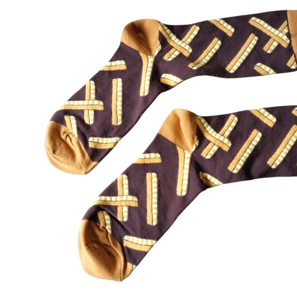 Free with purchase! Floor Play Socks Crinkle Cut Fries - Picture 5 of 8